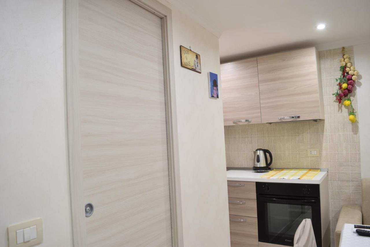 Nonnona House-Napoli Centroアパートメント エクステリア 写真